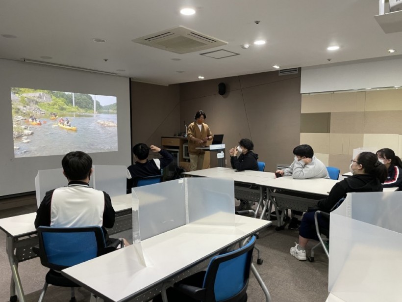 a1eb584af89d8f75f6dcdea06a8acc3c_1620972