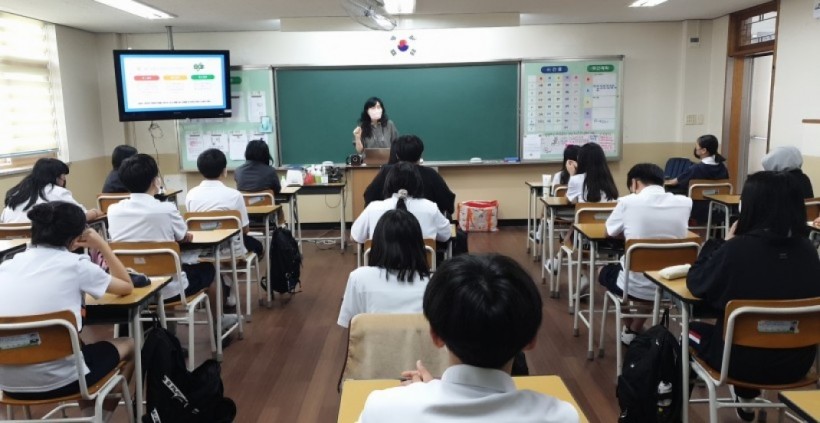 035045b3b3b6d327b1124d807a856b9b_1627267