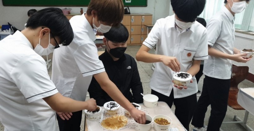 035045b3b3b6d327b1124d807a856b9b_1627274