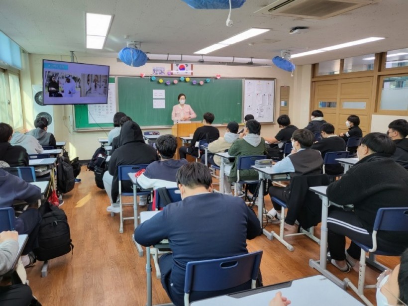 e5658d473582a820a5674071c557a86d_1636349