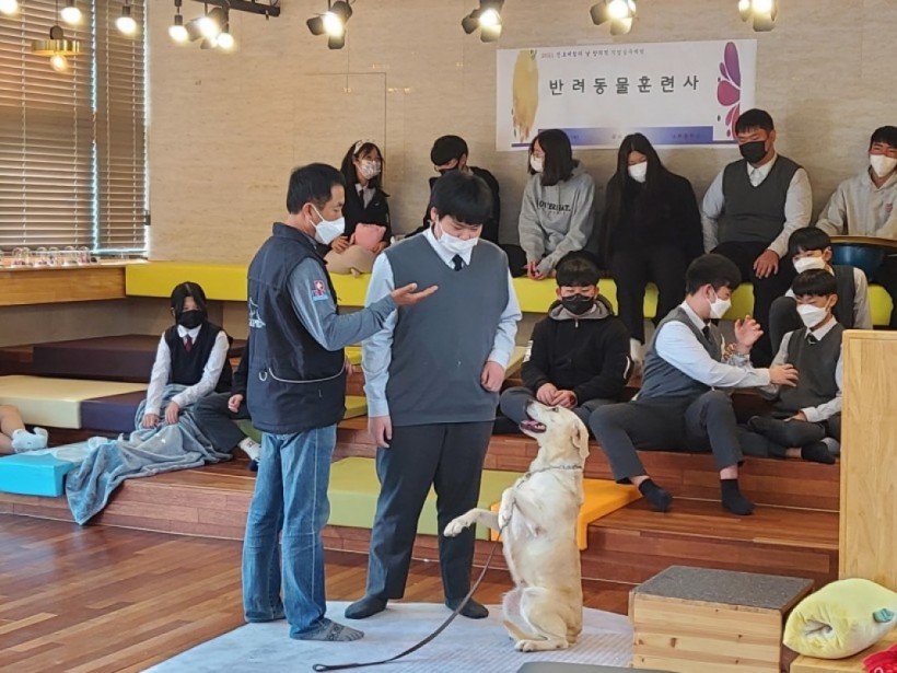 e5658d473582a820a5674071c557a86d_1636349