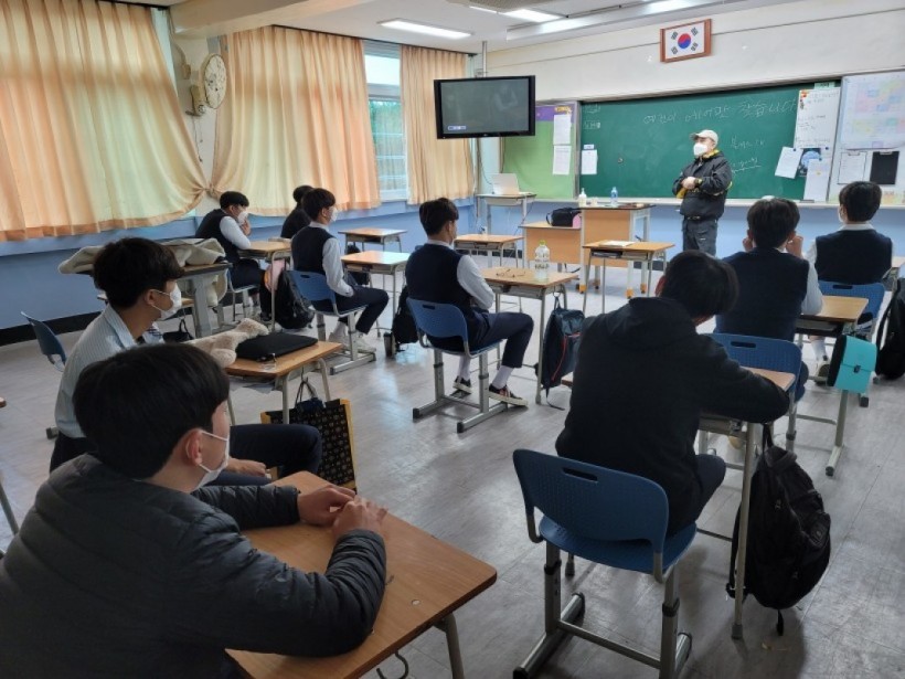 e5658d473582a820a5674071c557a86d_1636351