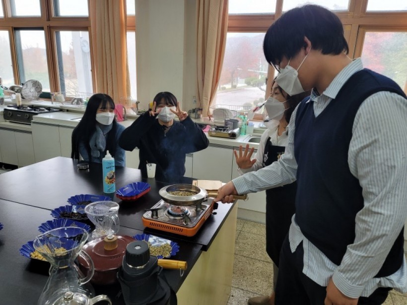 e5658d473582a820a5674071c557a86d_1636351