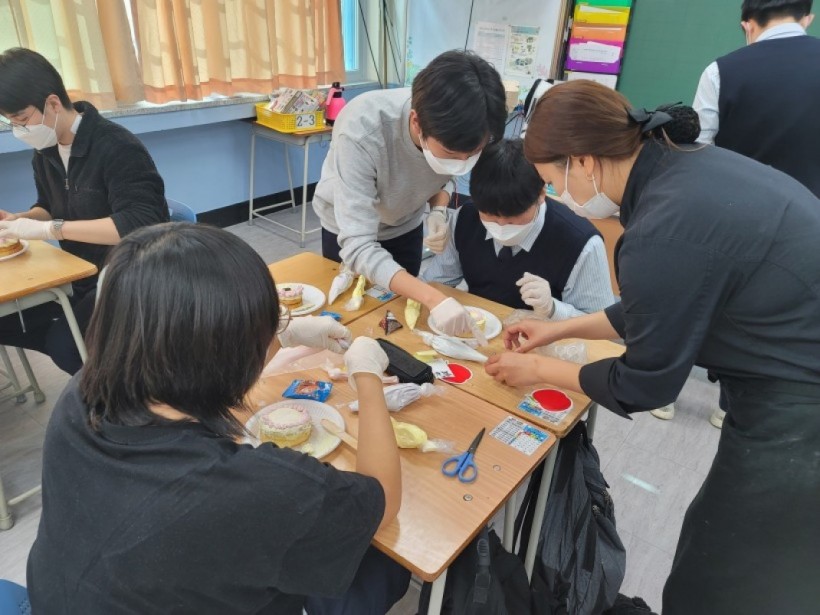 e5658d473582a820a5674071c557a86d_1636351