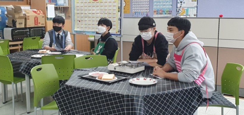 14fcda9f284edcb0cdb8a59354e41e9a_1638753