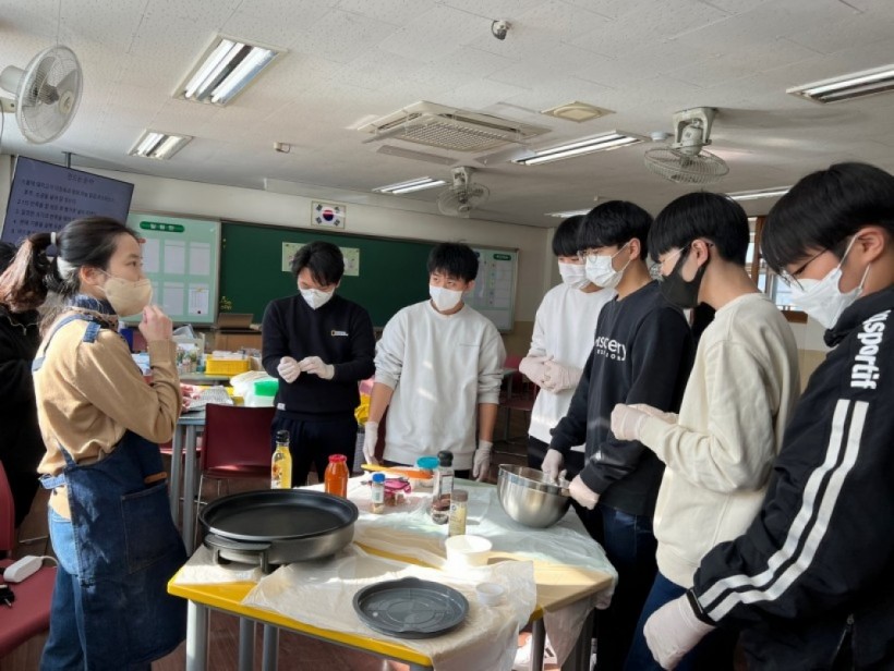 14fcda9f284edcb0cdb8a59354e41e9a_1638755