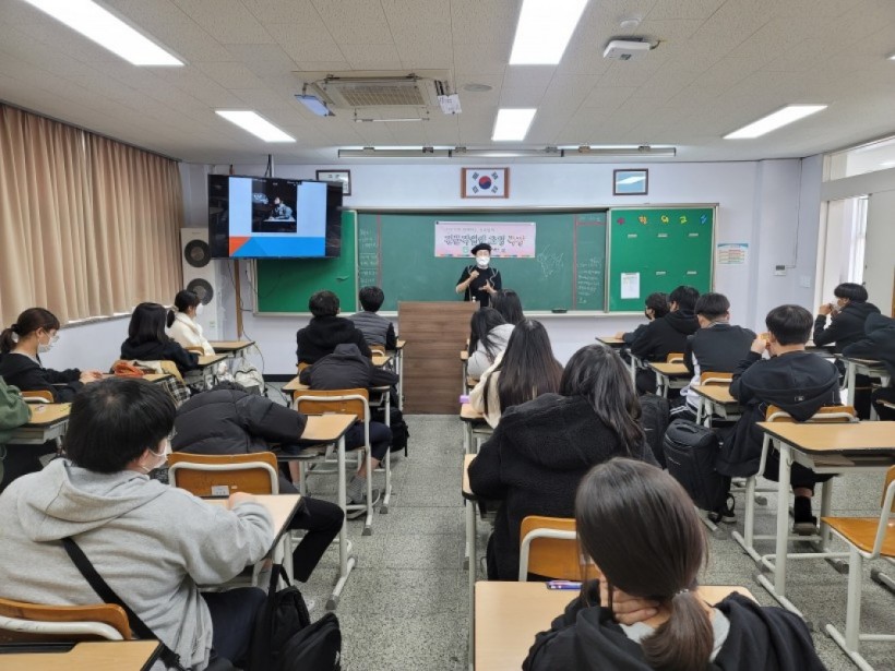 14fcda9f284edcb0cdb8a59354e41e9a_1638756