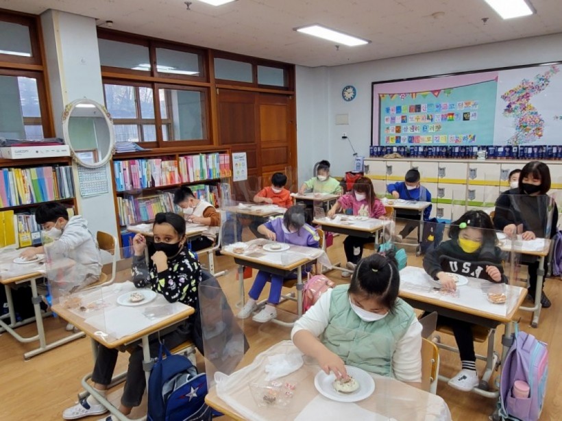 14fcda9f284edcb0cdb8a59354e41e9a_1638757