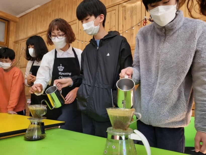 14fcda9f284edcb0cdb8a59354e41e9a_1638758