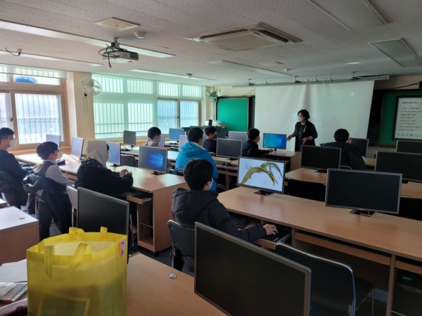 14fcda9f284edcb0cdb8a59354e41e9a_1638759