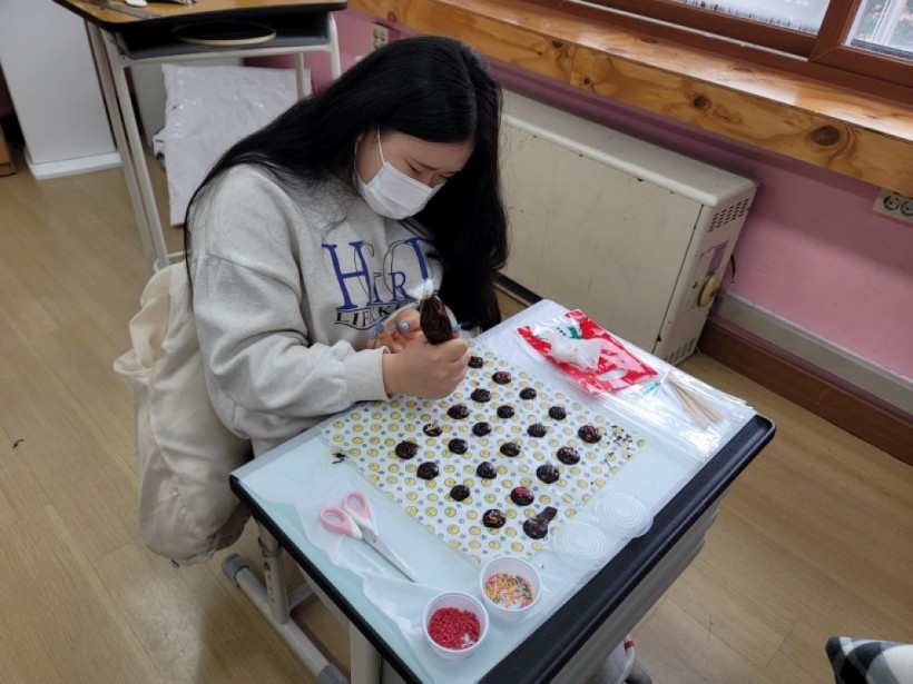 1308cf0a68aaf3e71cd2fa8be302f399_1641967