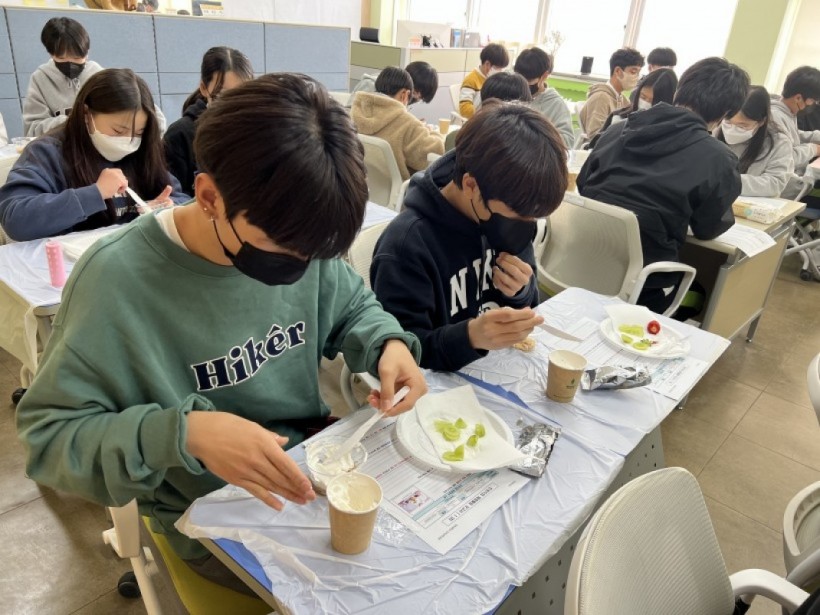 aecd39f8cc2a9cb93a46a75f7d852f30_1649643