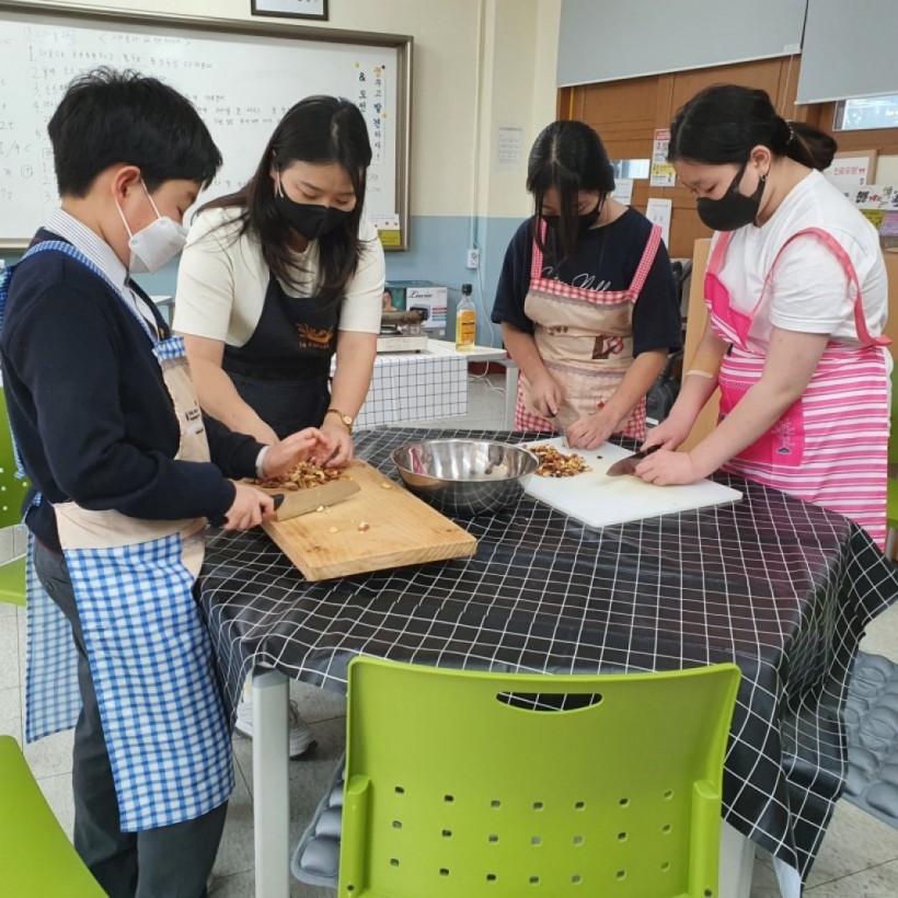 aecd39f8cc2a9cb93a46a75f7d852f30_1649656