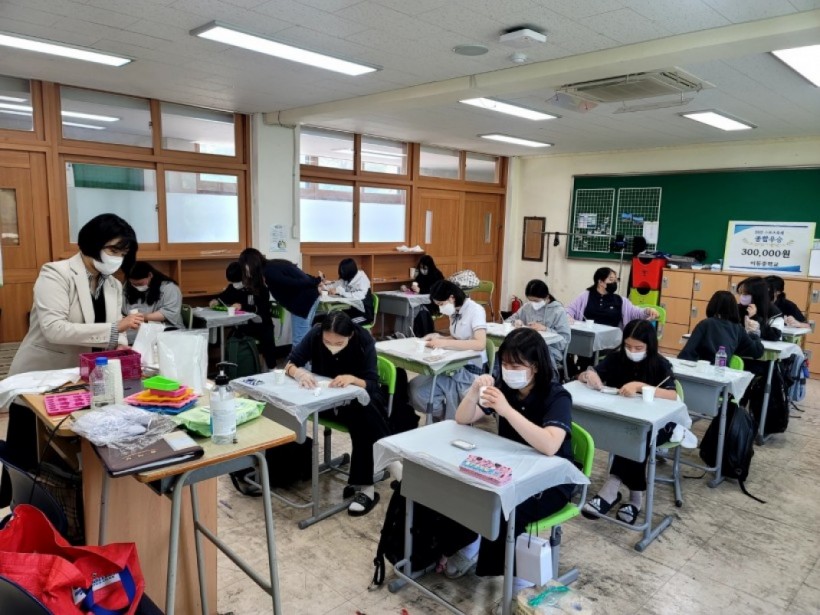 4719febd4d55fb05117ad7fe57e26e35_1653293