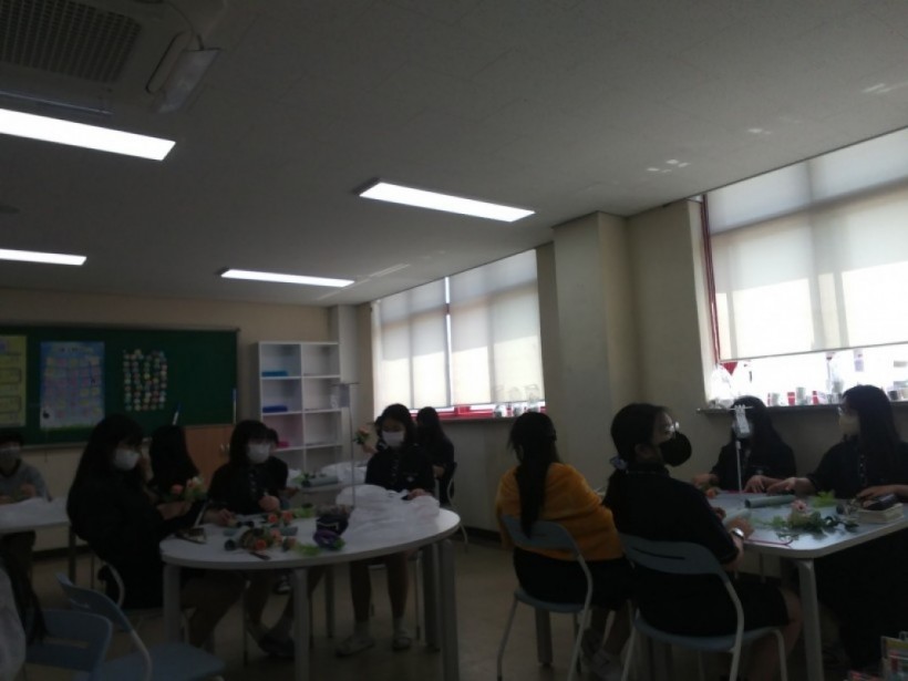 4719febd4d55fb05117ad7fe57e26e35_1653294