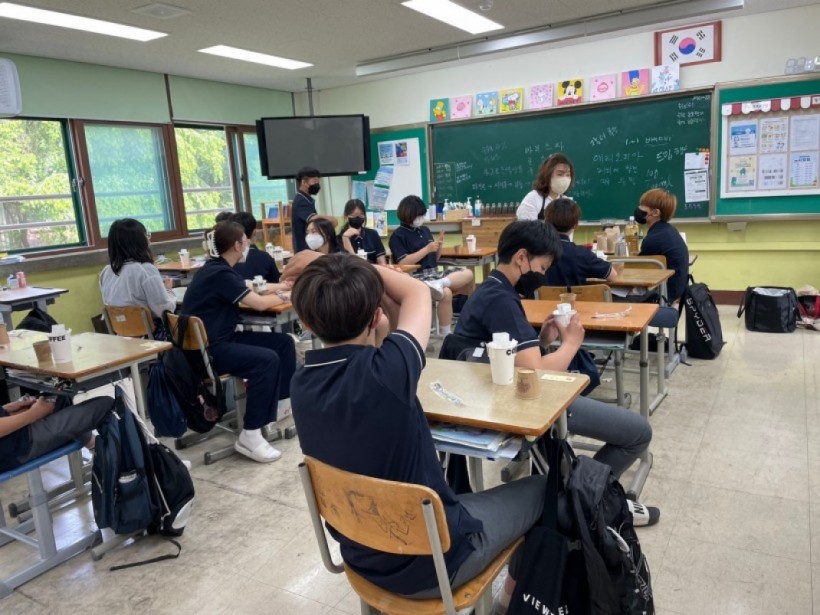 4719febd4d55fb05117ad7fe57e26e35_1653295