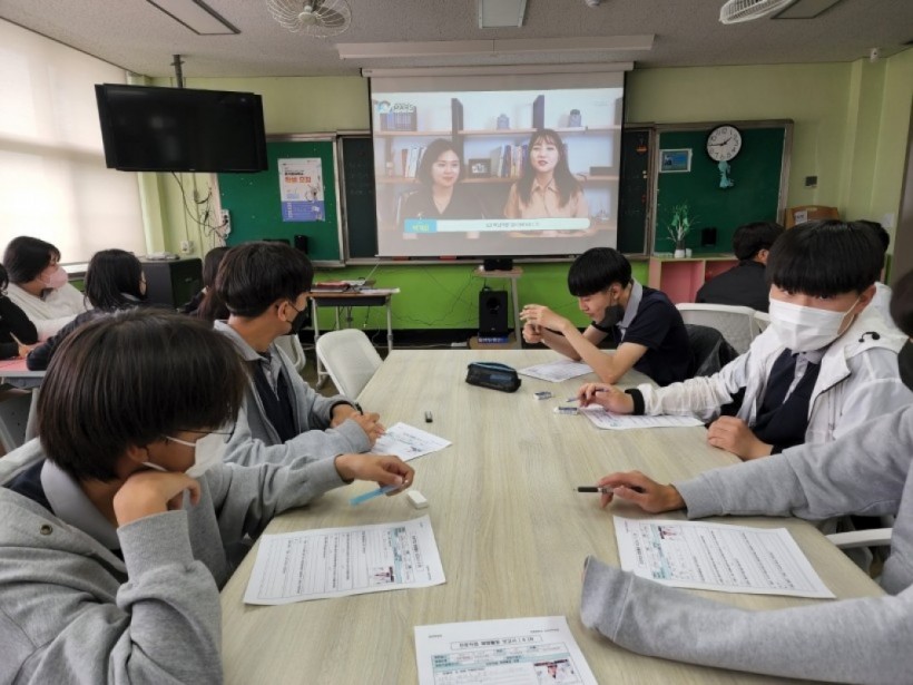 4719febd4d55fb05117ad7fe57e26e35_1653295