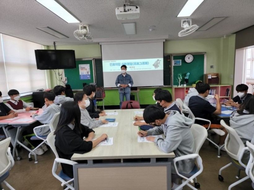 8b1d1f13eda83b8d51dc8ed813ebaaea_1652942