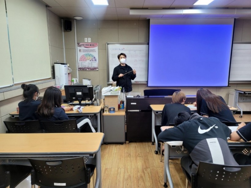 16faed636a5ced4d549cb8768d818778_1655361