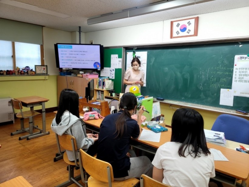 16faed636a5ced4d549cb8768d818778_1655361