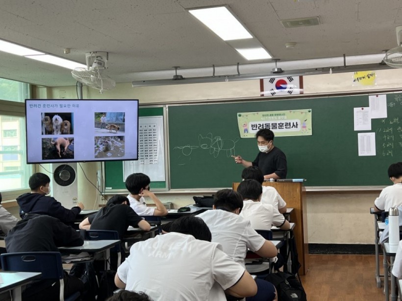 c9d7ce0bf9d054794675e6a83c4b7475_1655281