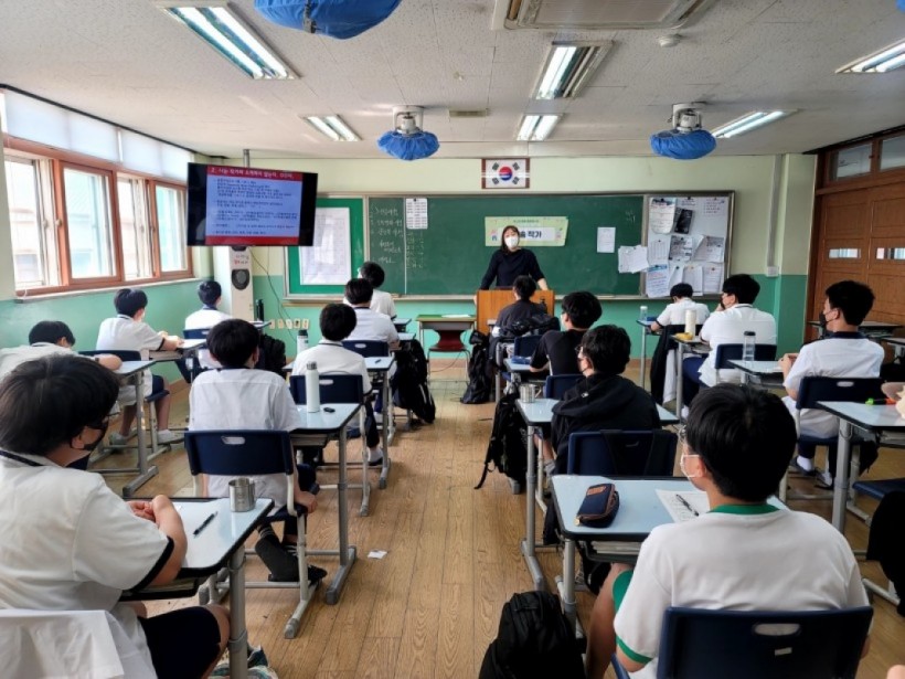 c9d7ce0bf9d054794675e6a83c4b7475_1655281