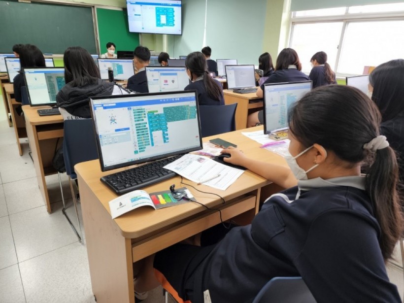 f1b5eac0a28a4d0c52a212ef094380b2_1658714