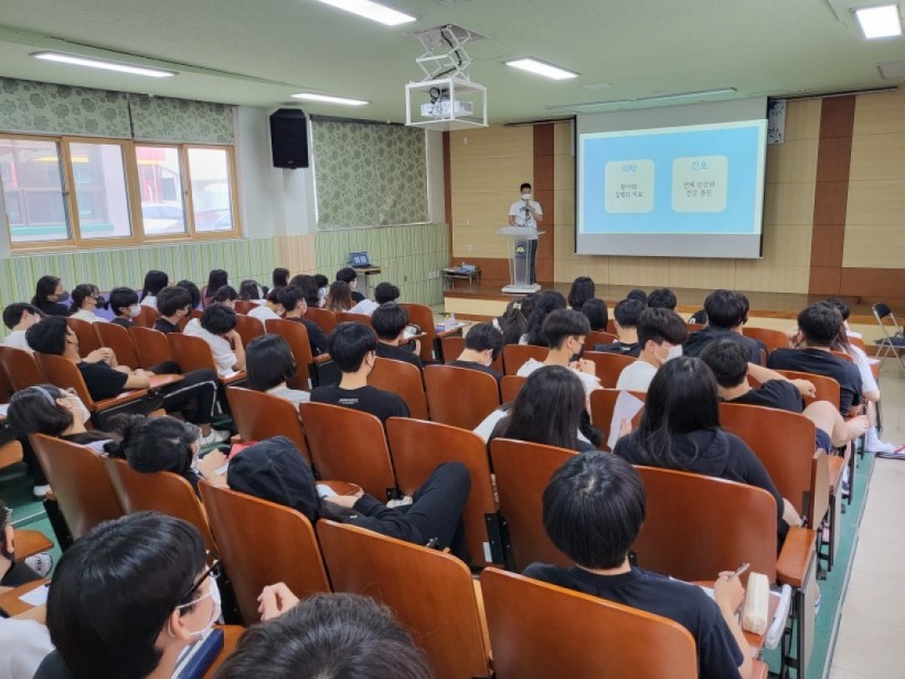 f1b5eac0a28a4d0c52a212ef094380b2_1658724