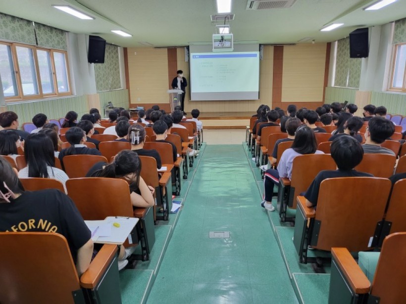 f1b5eac0a28a4d0c52a212ef094380b2_1658724