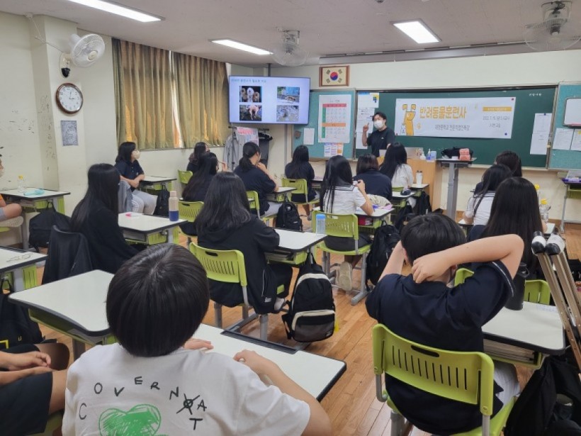 f1b5eac0a28a4d0c52a212ef094380b2_1658729