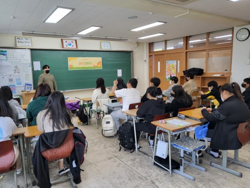 c1300dd304538f04b12e1e5d7672a5f6_1667786