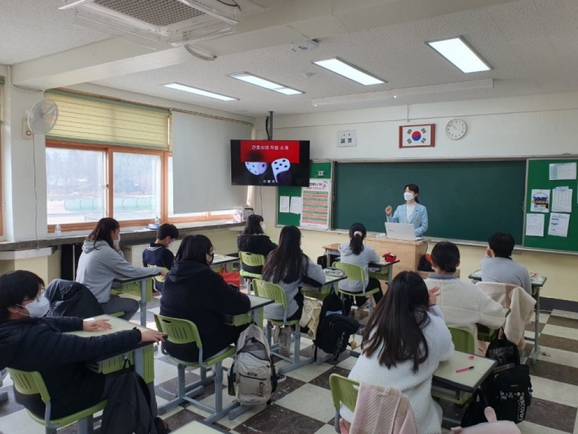 f6352620a2d70bfb3d43f8f2c1fb47ee_1668646