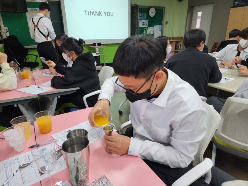 f6352620a2d70bfb3d43f8f2c1fb47ee_1668646