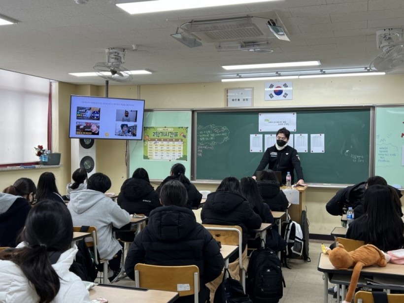 1566bb48c1bd3145a5c1bbea4adda9ac_1672363