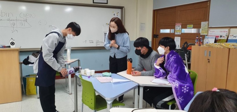 3d81b3e84e9a3c0351bde2976f608d7e_1670830