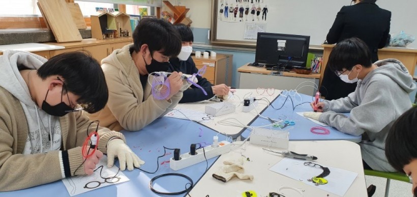 884315a33dbc45c544e6cb31ec99b976_1672907