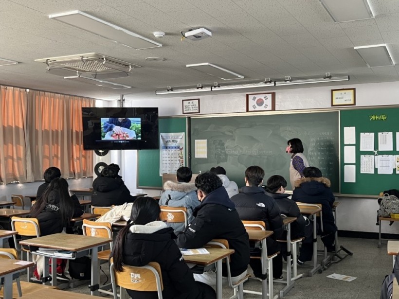 884315a33dbc45c544e6cb31ec99b976_1672907