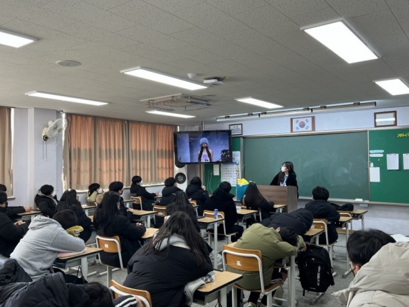 884315a33dbc45c544e6cb31ec99b976_1672907