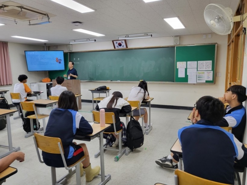 e0b9694ac8a1699d0caa88e5363d88eb_1689917