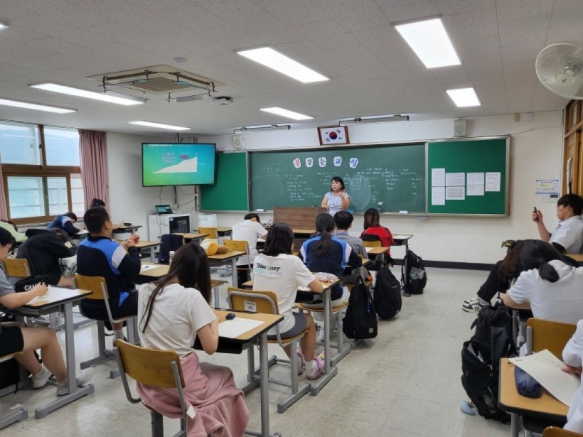 e0b9694ac8a1699d0caa88e5363d88eb_1689917