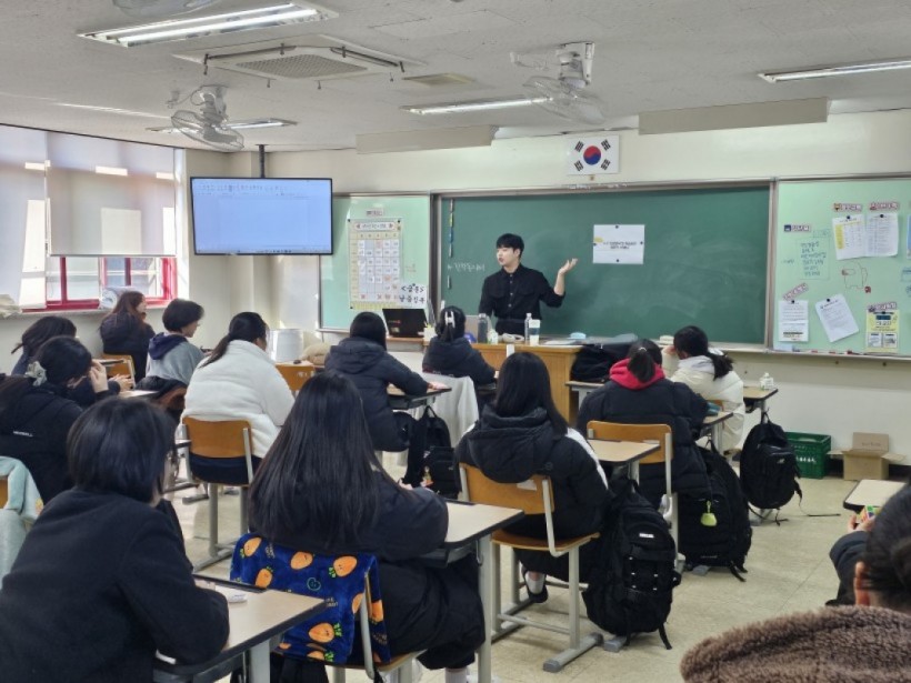 875b42e5ffe6e5098ec51a3a1a846cd2_1703210