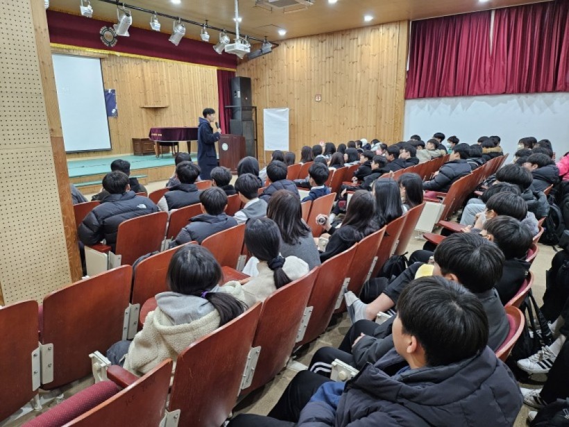 875b42e5ffe6e5098ec51a3a1a846cd2_1703211