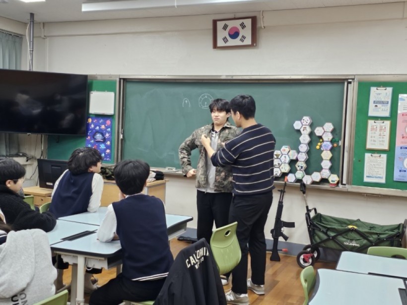 875b42e5ffe6e5098ec51a3a1a846cd2_1703212