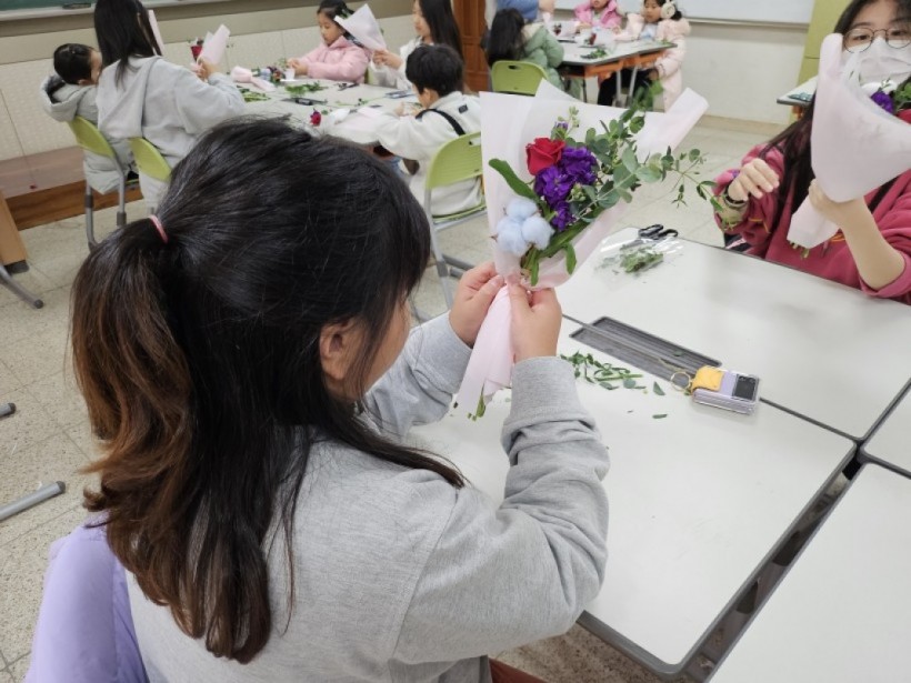 875b42e5ffe6e5098ec51a3a1a846cd2_1703219